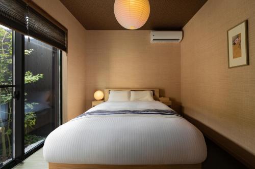 鶴Inn 天下茶屋駅徒歩9分 難波 道頓堀 関西空港へ直通 贅沢な和モダン一軒家 籐