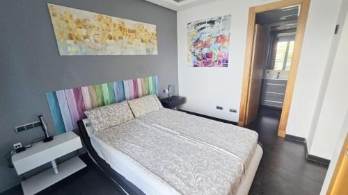 Charming 1-Bedroom Apartment on Calle Timón