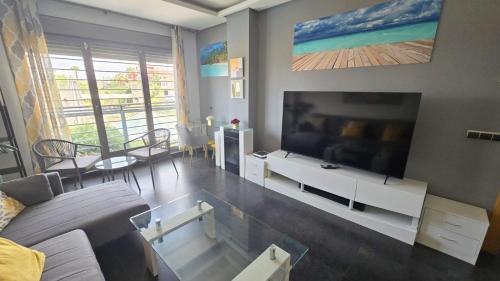Charming 1-Bedroom Apartment on Calle Timón