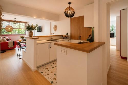 Lavie Maison | Parisian living, Eiffel Tower
