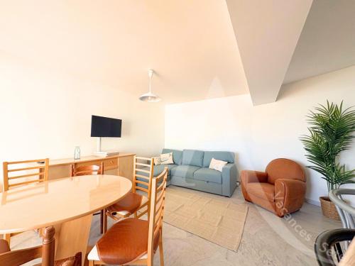 011 grand t3 lumineux vue mer et clim