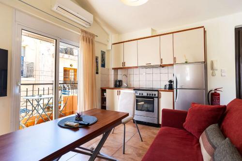 Modern City-Center Studio in the Heart of Kalamata