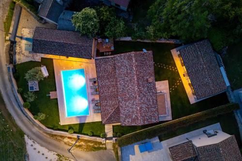 Countryside Villa Romina with private heated pool, Radetići (updated ...
