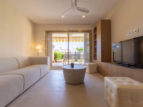 Apartment Bahia Dorada by Interhome