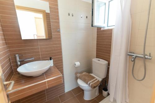 Nero Blu Beachfront, Sunrise & Sea Views