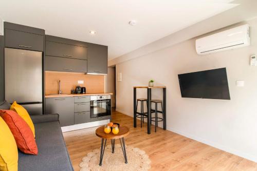 Urban 1 BDR Apartment