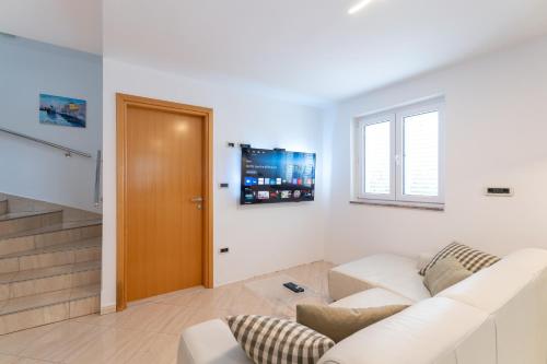 Private Detached House-2 Bedroom&3 Bathroom with Relaxing Garden Terrace-Grubelic House