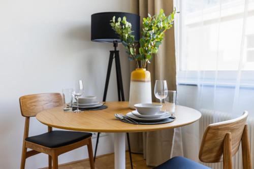 Contemporary Designed Apartment, Central Location