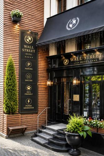 Wall Street - Maestro