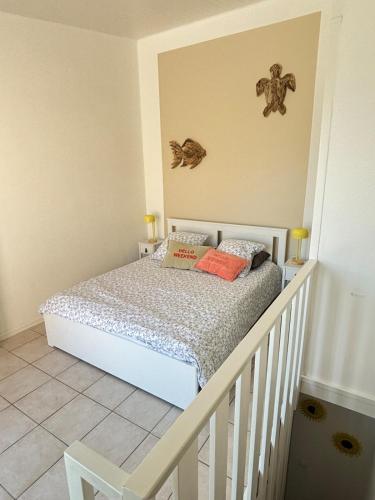 La Marine Hyères, sea-view duplex apartment