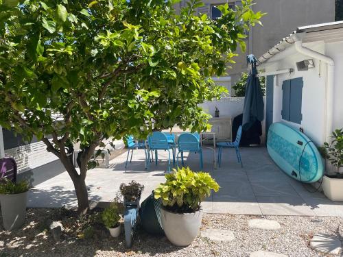 Cannes Three Bedrooms by Sweet Accommodation