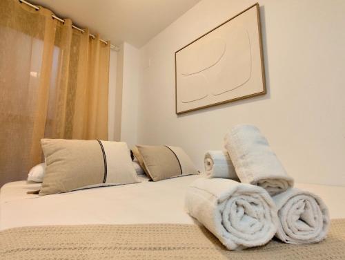 Travel Habitat Orriols - Torrefiel Apartment