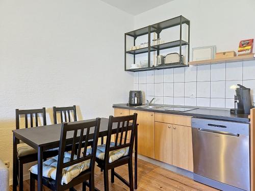 Apartment Dalero 3 by Interhome