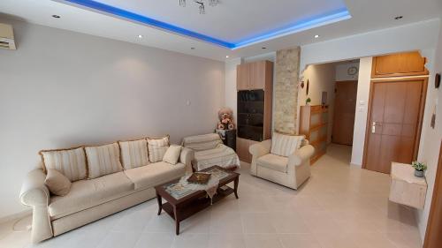 Family Central Apartment