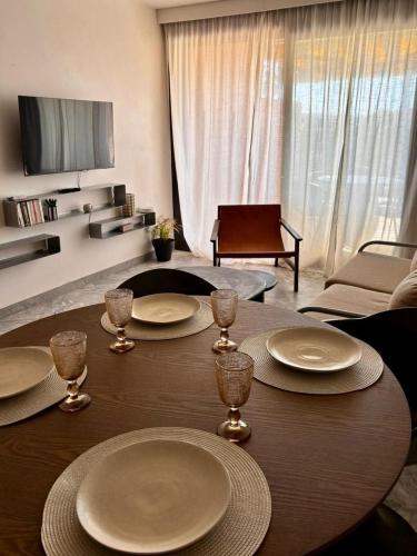 Rare à Cannes Apt 2 ch jardin privé face à la mer