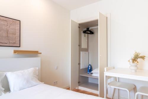 Riverside Comfort Studio by LovelyStay
