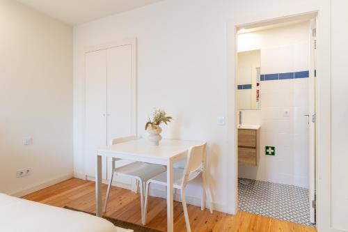 Riverside Comfort Studio by LovelyStay