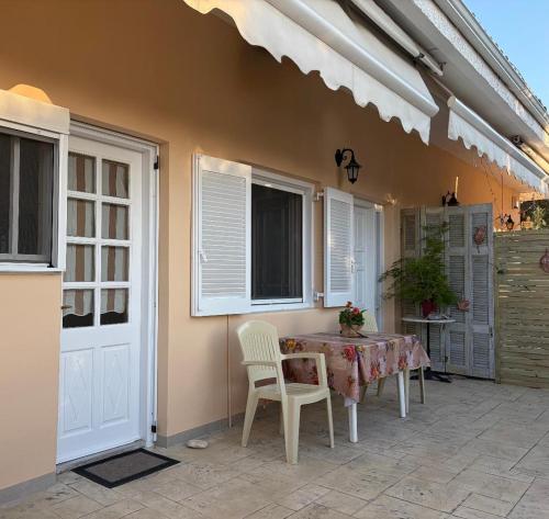 Manousos apartment