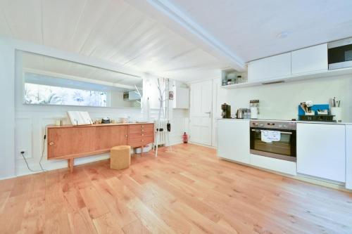 Charming Studio Pantheon Sorbonne Latin Quarter