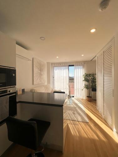 Foto Luxury Executive Studio at Forbes 5