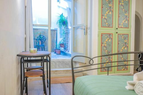 Apartment with Private Courtyard - Santa Croce
