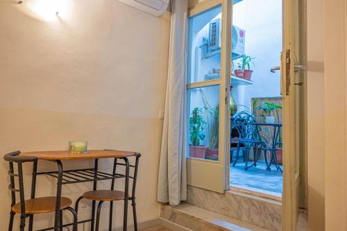 Apartment with Private Courtyard - Santa Croce