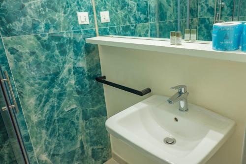 Apartment with Private Courtyard - Santa Croce