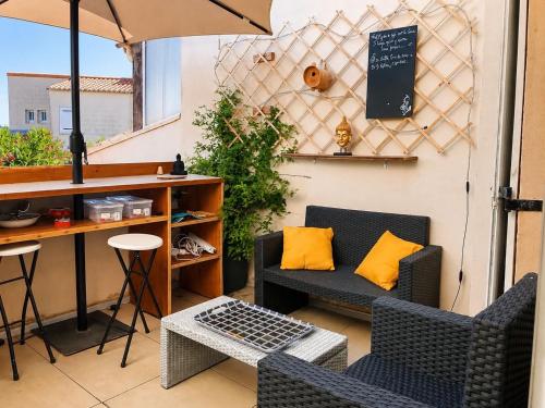 Grand appartement avec terrasse à 50m de la plage