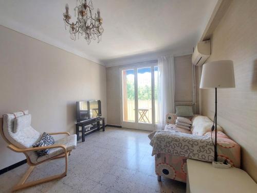 Chez Céline - Walk to Palais, Garage, AC and Fast WiFi