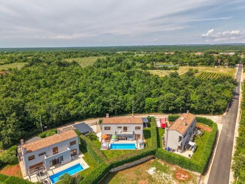 Holiday House Irina G - Pool Private