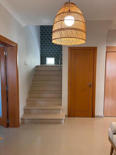 Villa with pool in Setubal, 15 min from the beach