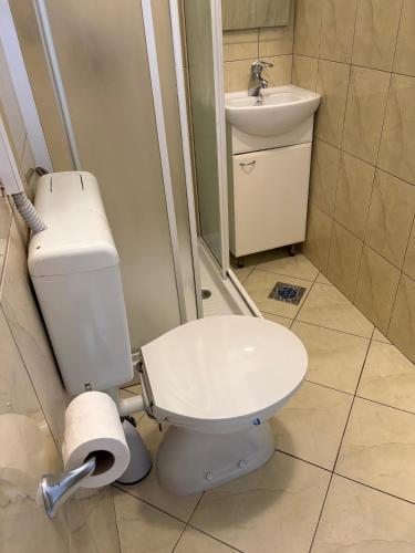 Studio Umag 7126a
