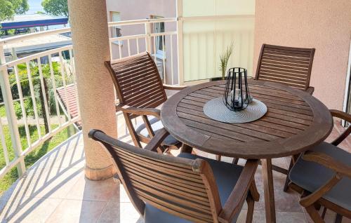 Awesome Apartment In Rijeka With House Sea View