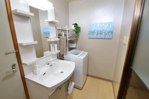 AZUKI Heights 2,3F