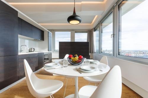 Skyline View Loft