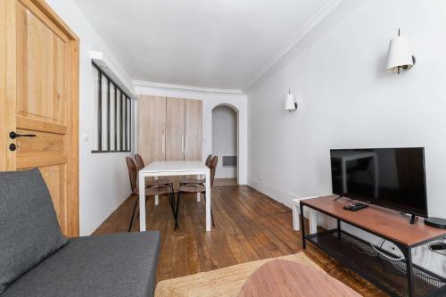 Appartement Paris 6eme Proche Metro Confortable