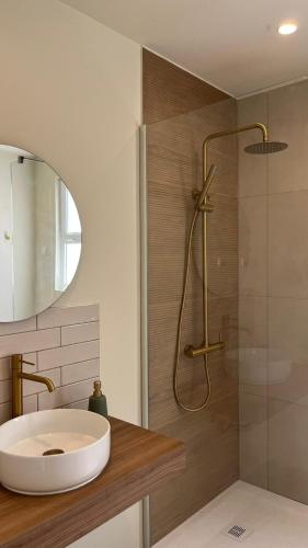 Sal Beach House - Eira Rents