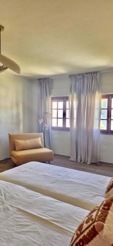 Sal Beach House - Eira Rents