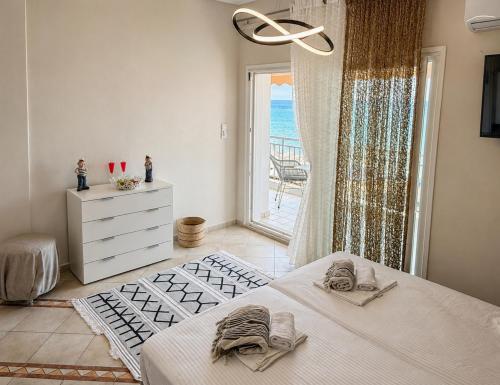 Nostos Seaside