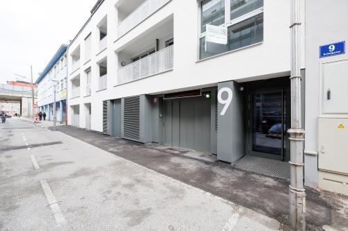 Designer Apartment - 10 min City Center - U3 Metro