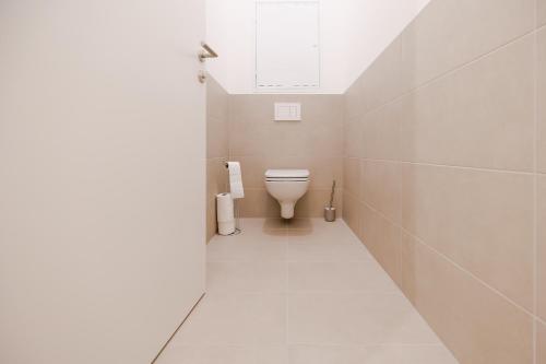 Designer Apartment - 10 min City Center - U3 Metro