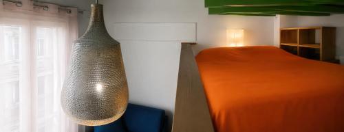 Joli studio, rue calme, prêt de Notre Dame de Paris