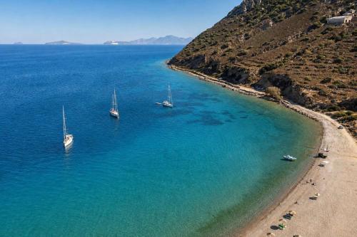 Easy Stay too - Steps From Kefalos Village Square
