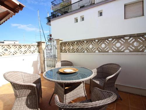 Casa en Canal de Roses - Parking, Aire Acondicionado - ES-228-111