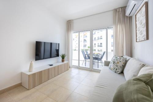 Lumi Apartment - with Pool & Garden view
