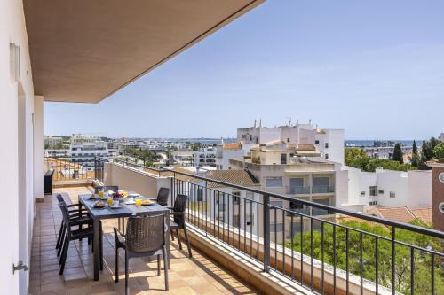 Penthouse Lovers by Seewest