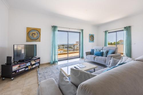 Penthouse Lovers by Seewest