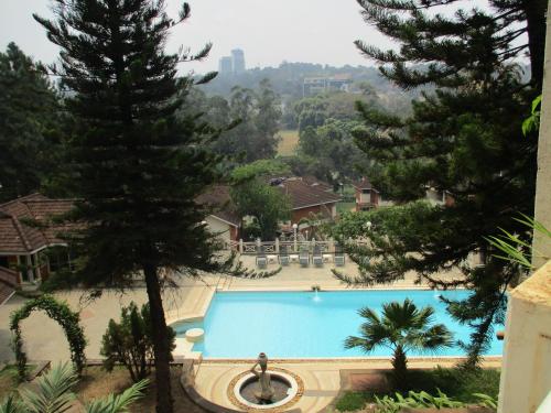 Kolam renang di atau dekat dengan Golf Course Apartments