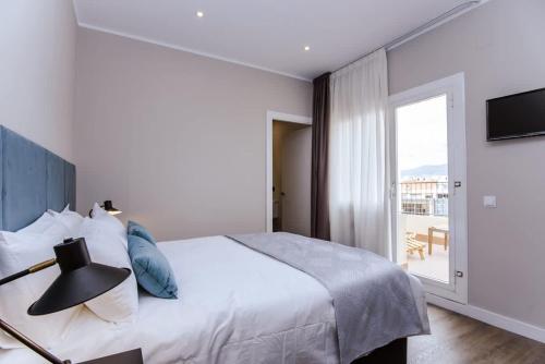 Central penthouse with terrace Placa Catalunya III