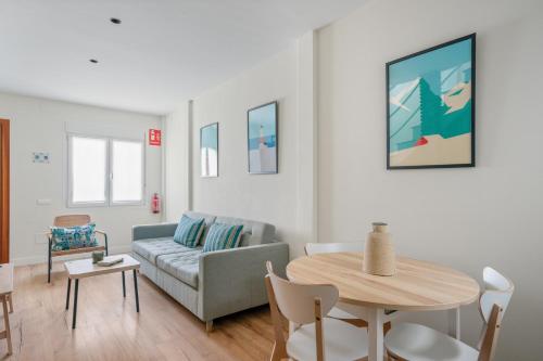 Pedregalejo II & cozy house by ELE Apartments